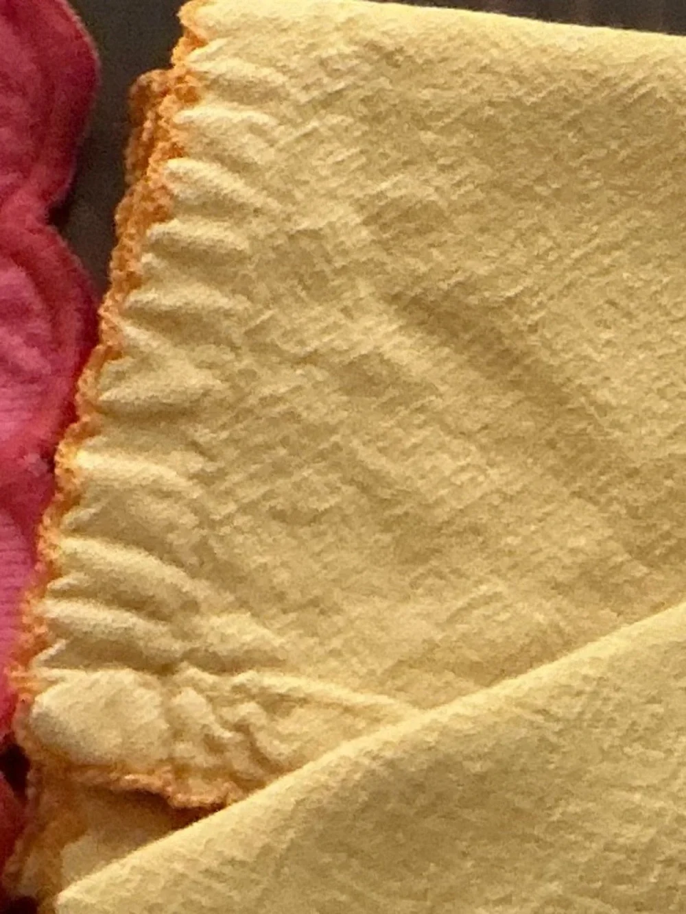 Vintage Tablecloth/Dinner Napkin Set